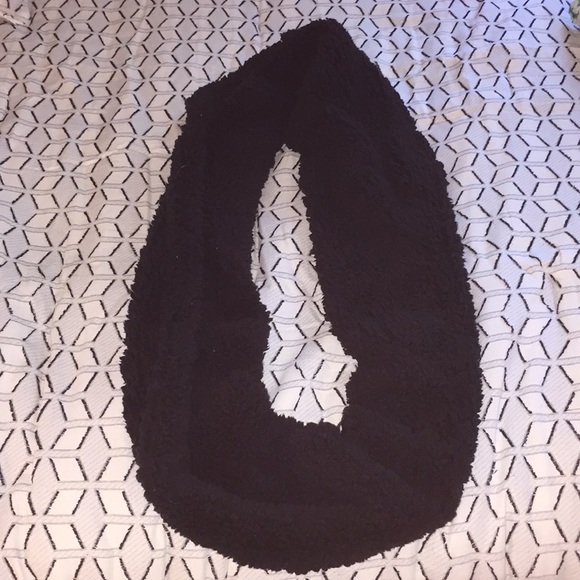 Prince&Fox infinity scarf - Picture 3 of 3